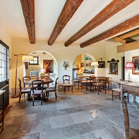 Peaceful Getaway In 別荘