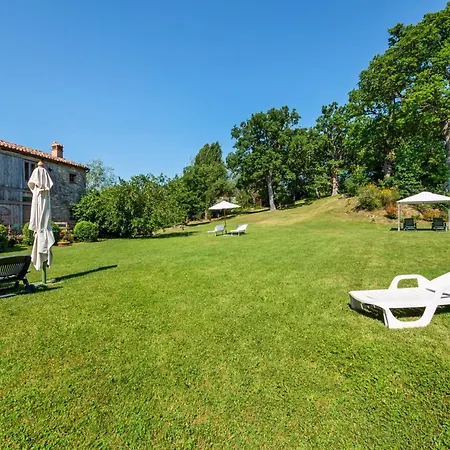 Peaceful Getaway In Сasa de vacaciones