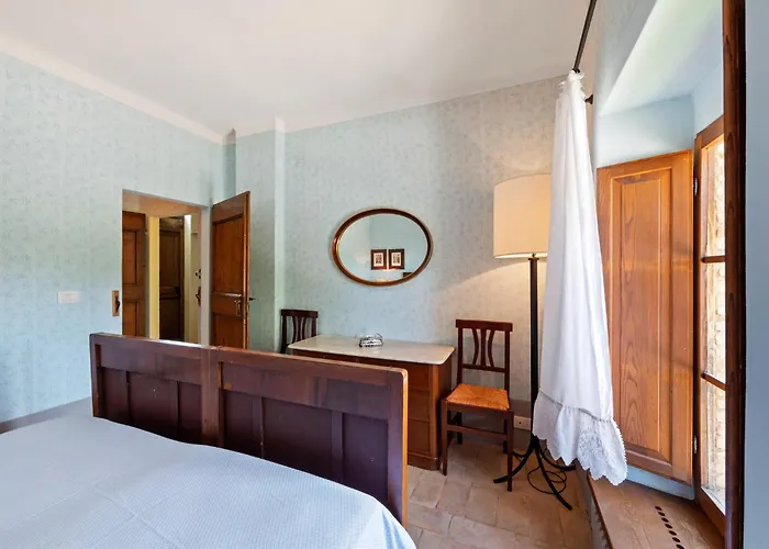 Peaceful Getaway In Holiday home